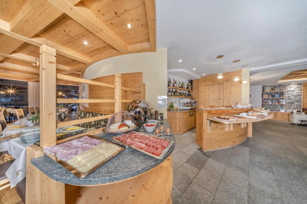 Hotel Chalet Dlaces Selva di Val Gardena Luaran gambar