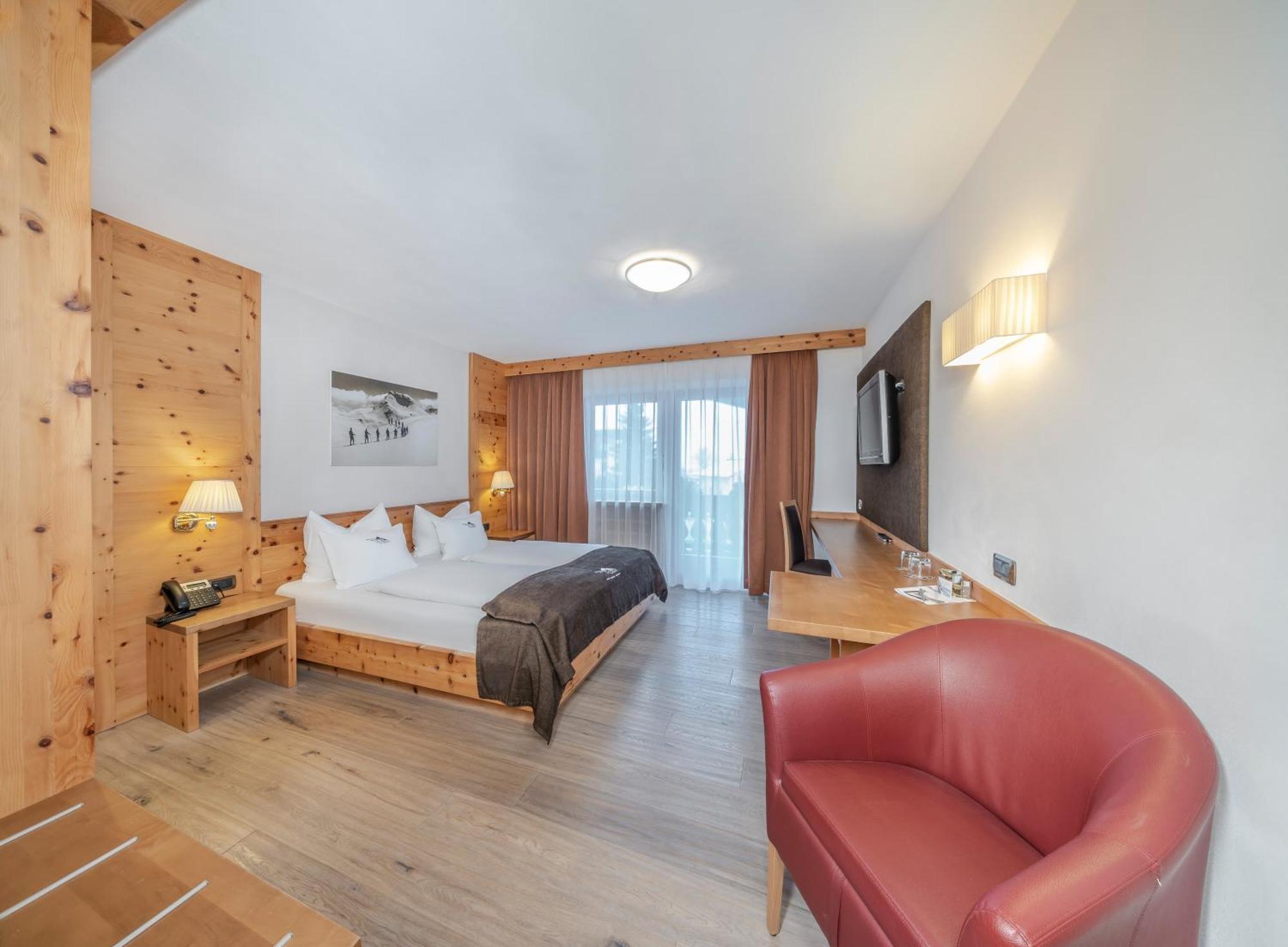Hotel Chalet Dlaces Selva di Val Gardena Luaran gambar